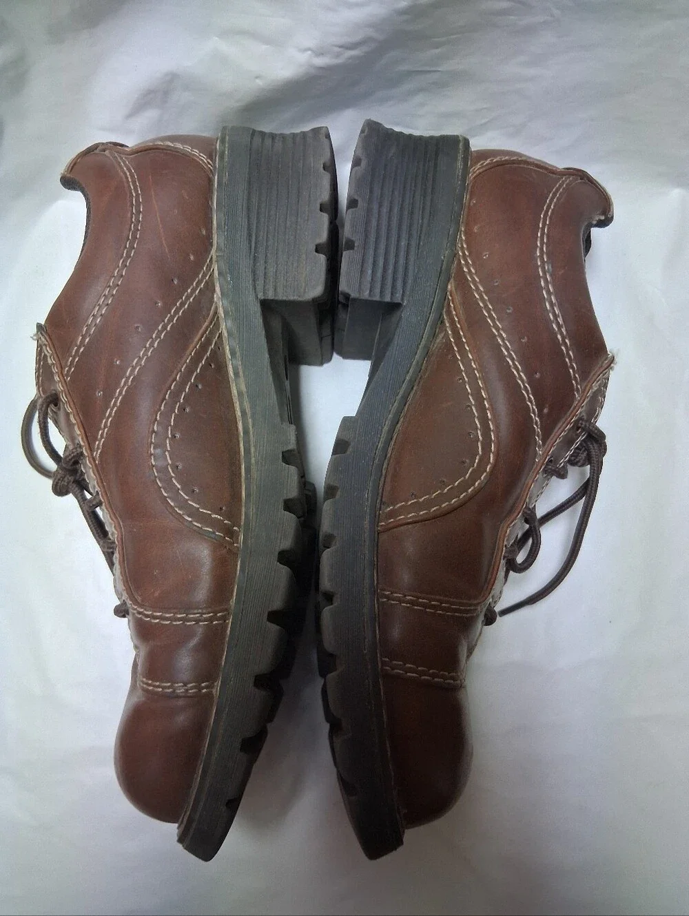 Route 66 Women's Vintagr Brown Leather Lace-Up Casual Slip-on. Sz 9 Preowned